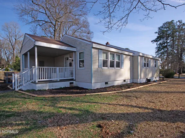 314 Woodhaven Dr, Jacksonville, NC 28540