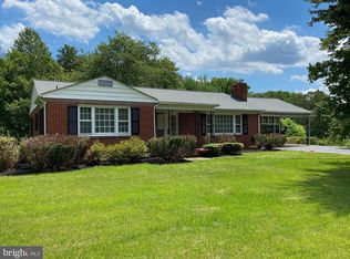 301 Plum Point Rd, Huntingtown, MD 20639