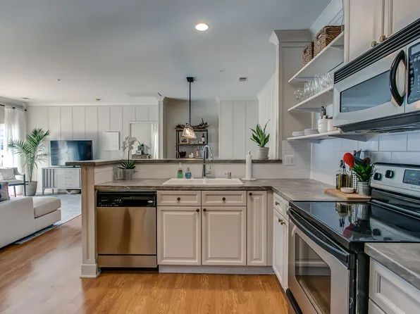 7230 Althorp Way APT W5, Nashville, TN 37211