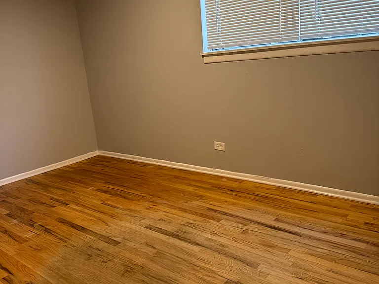 1224 W Oakdale Ave #2FR — Photo 4