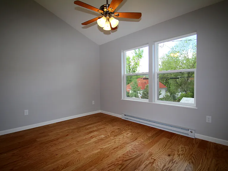 2905 W Kiowa St — Photo 8