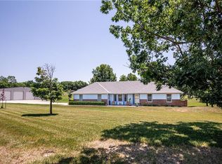 22245 W 271st St, Paola, KS 66071