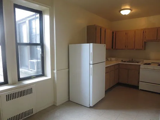 Rented by Smart NY Realty LLC | media 3