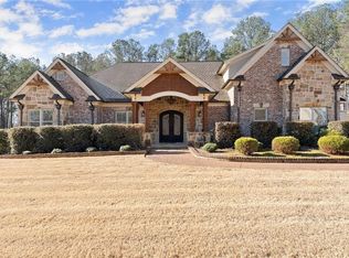 1890 Holman Rd, Hoschton, GA 30548