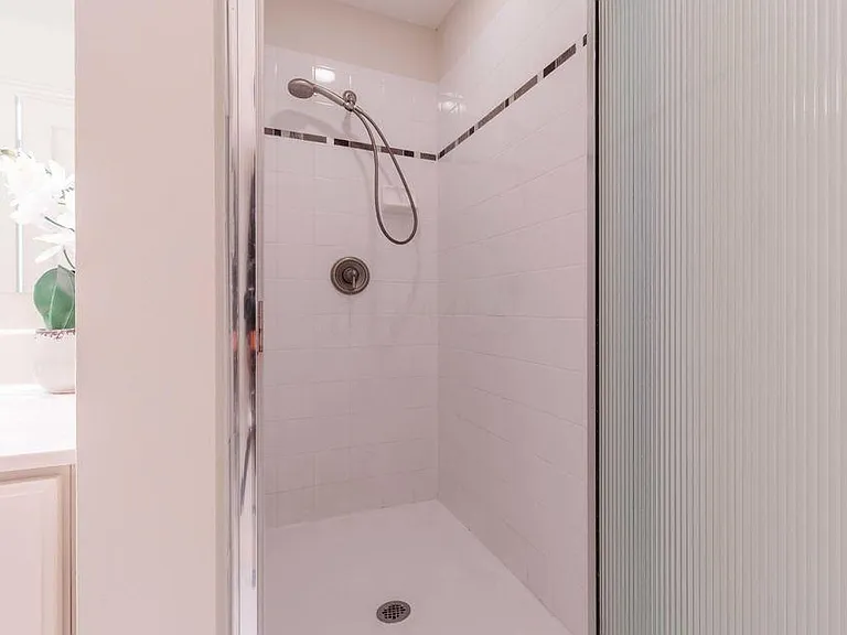 7518 Acela St — Photo 15