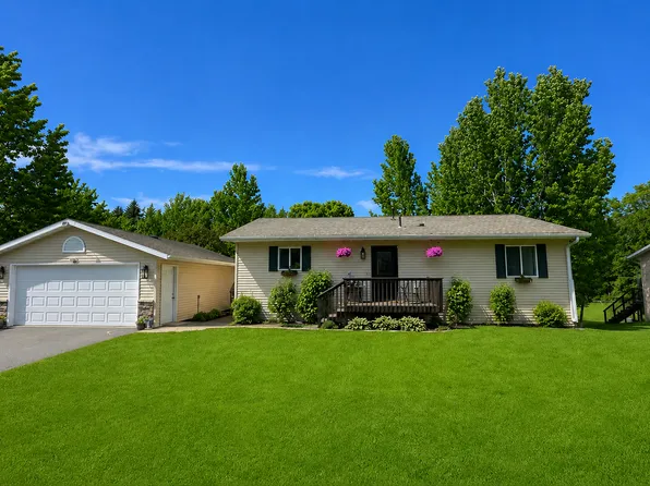 220 W Hill St, Vergas, MN 56587