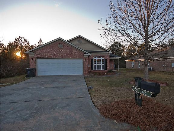 2nd image of 62 Lincolnshire Ln