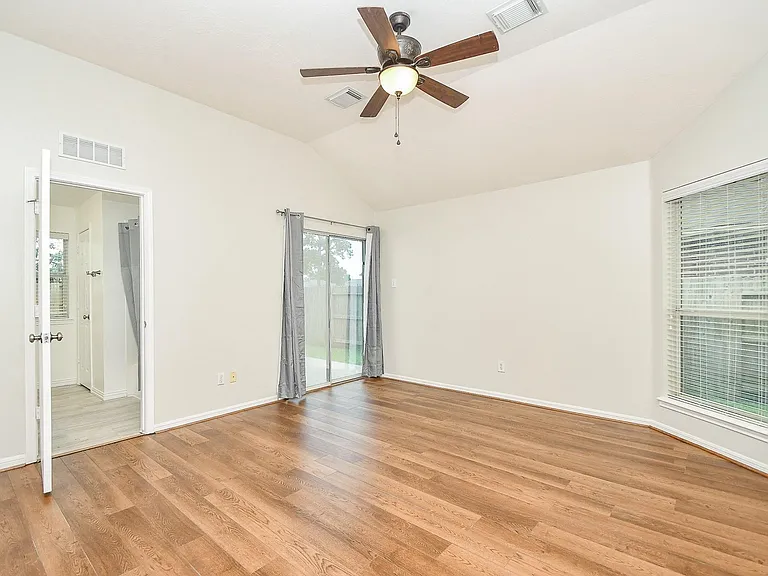 10614 Sunswept Fields Ln — Photo 24