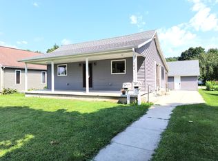 504 Decorah Ave APT 1, Decorah, IA 52101