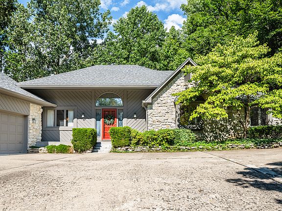 2nd image of 10758 Canoe Ct
