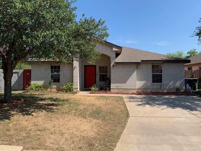 417 Red Cloud Dr, Laredo, TX, 78045