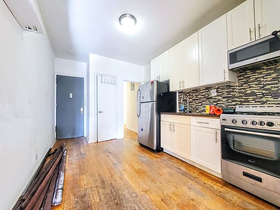 2nd image of 590 Ocean Ave #5P