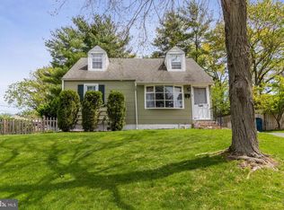 9 Woodhill Rd, Newtown Square, PA 19073
