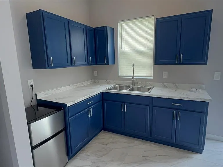 8623 N Willow Ave #B — Photo 9