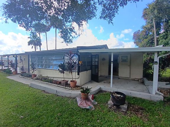 4th image of 1307 S Parrott Ave Lot 59B
