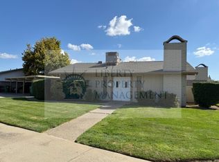 2344 W Elm St, Lodi, CA 95242