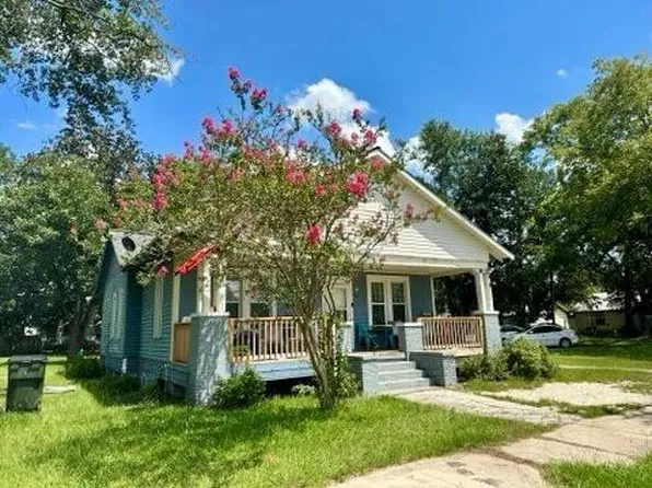 813 Brunel St, Waycross, GA 31501