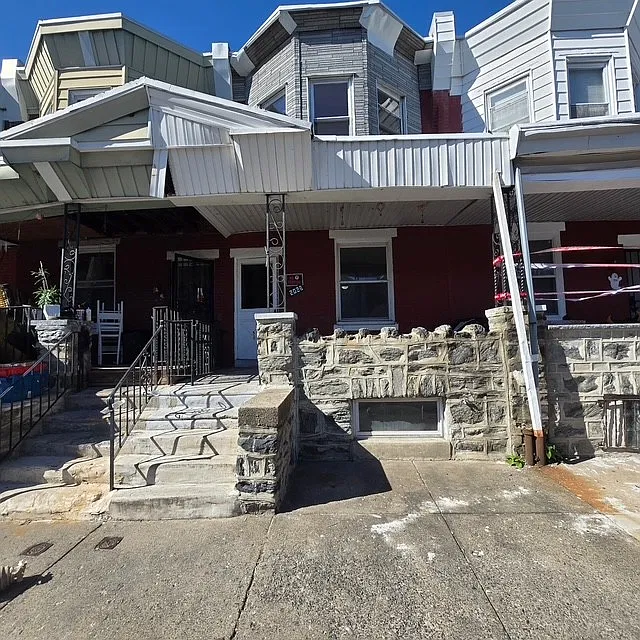 3 bed, 1080 sqft, $1,795 — Photo 1
