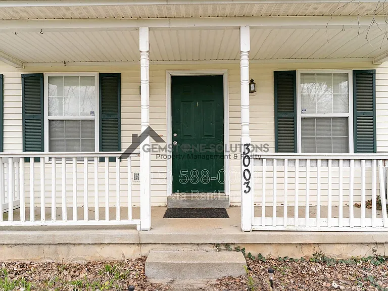 3003 Penny Ln — Photo 3