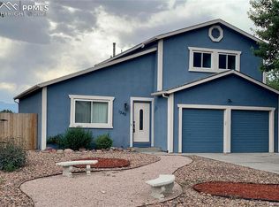 1340 Shadberry Ct, Colorado Springs, CO 80915