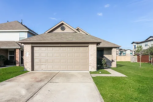 5618 Plantation Forest Dr Photo 1