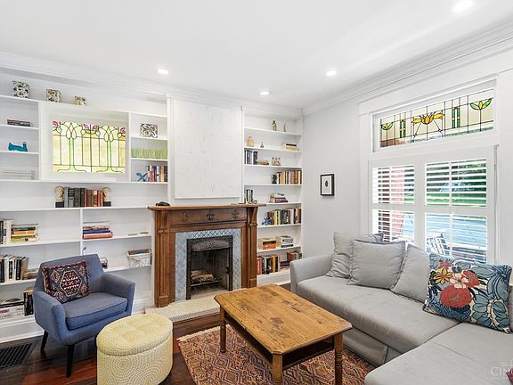 2nd image of 3363 Morrison Ave
