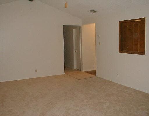 5th image of 8807 TIMBER WALK