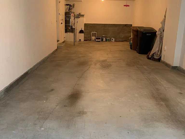 8 Warmspring Ln — Photo 17