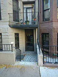 302 West 90th Street in Upper West Side