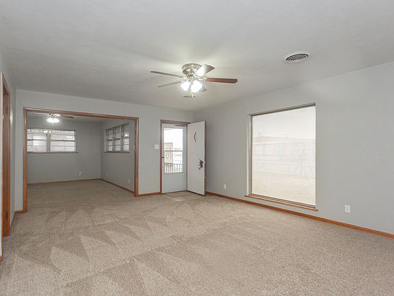 2nd image of 2314 Alcock St
