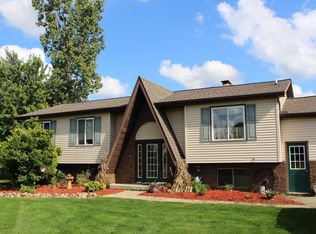 11116 Henderson Rd, Otisville, MI 48463