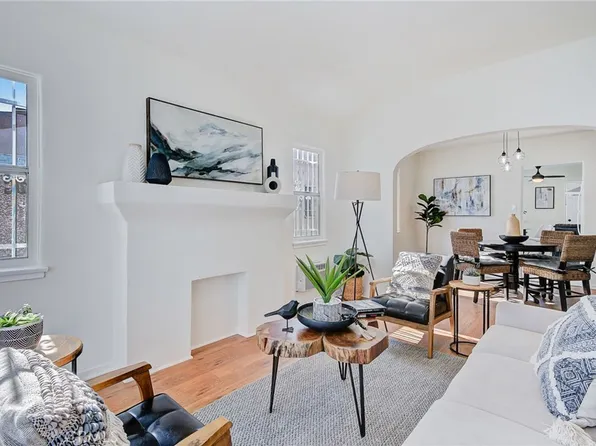 6233 S Van Ness Ave, Los Angeles, CA 90047