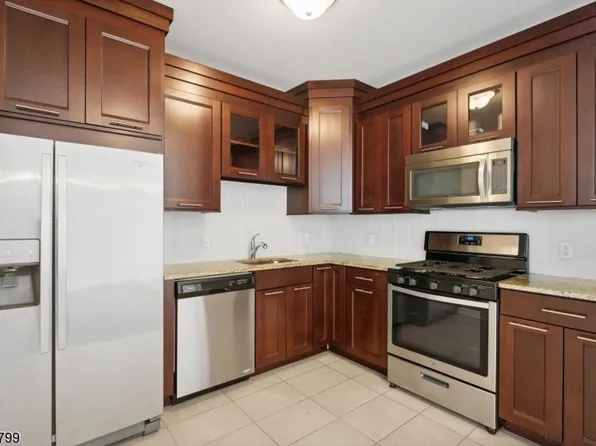 102 E Elizabeth Ave #102, Linden City, NJ 07036