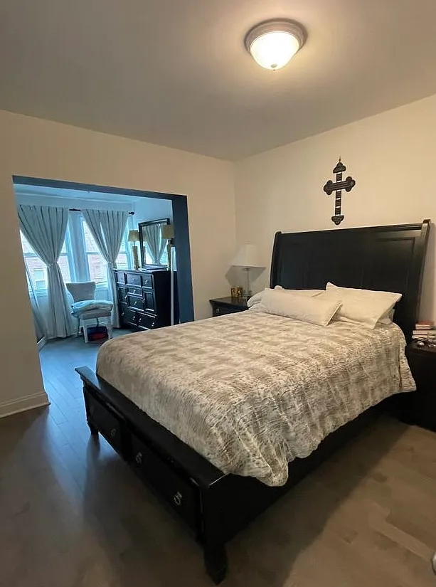 4 bed, 3.5 bath, 1360 sqft, $3,750 — Photo 4