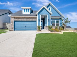 8909 Chestnut Ln, Justin, TX 76247