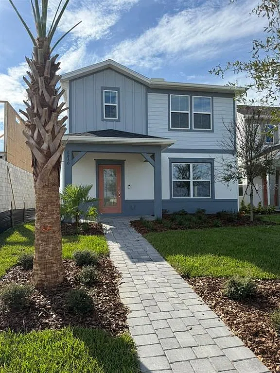 3 bed, 2.5 bath, 1896 sqft, $2,600 — Photo 2