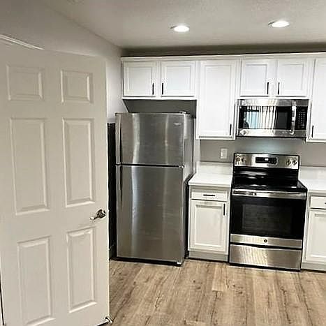 1st image of 4024 32nd St