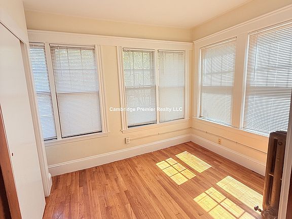 3rd image of 79 Kirkland St