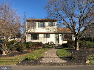 607 Logan Ave, Croydon, PA 19021
