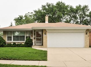 2445 Sunnyside Ave, Westchester, IL