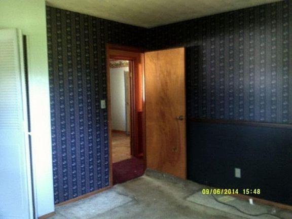 2nd image of 104 Austin Dr