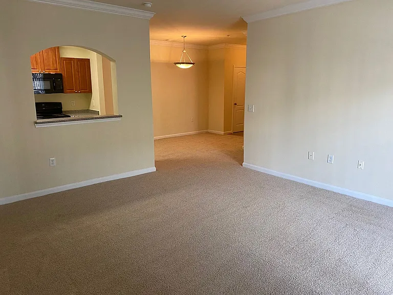 Clairmont at Farmgate — Photo 80