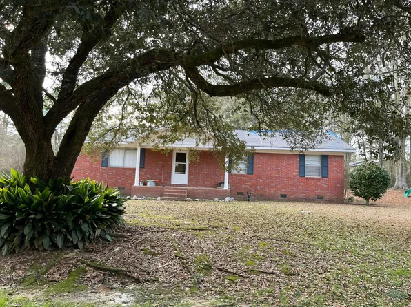 17 Josh Hinton Rd, Soso, MS 39480