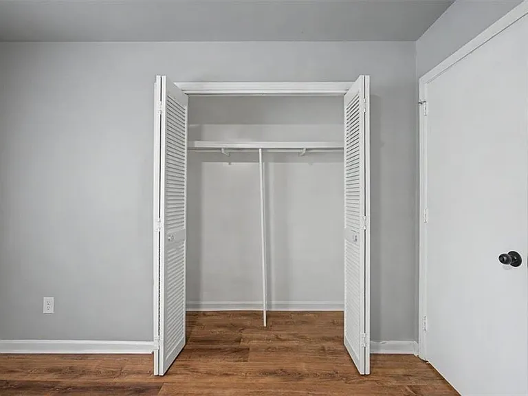 2430 Coosawattee Dr NE — Photo 10