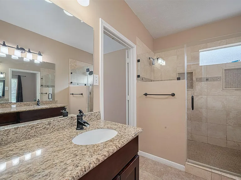 3911 Fall Branch Dr — Photo 26