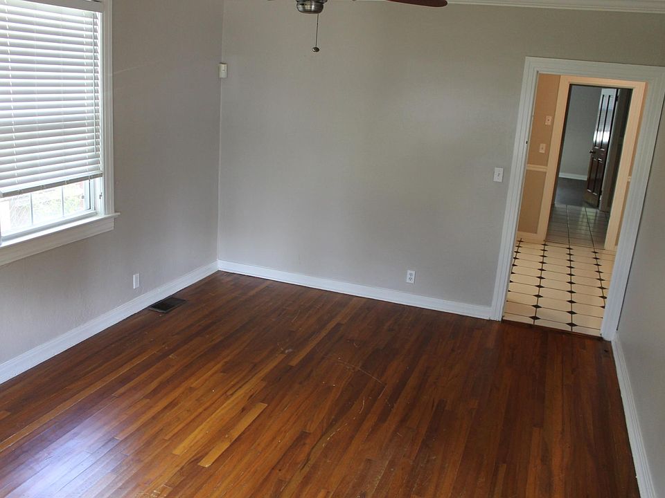 1st image of 931 Cedar St APT 2