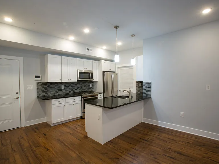 1139 N 4th St #2B — Photo 1