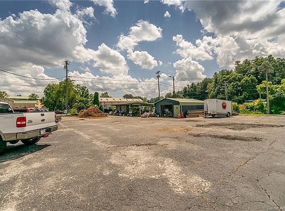 2nd image of 321 S Washington St Lot B