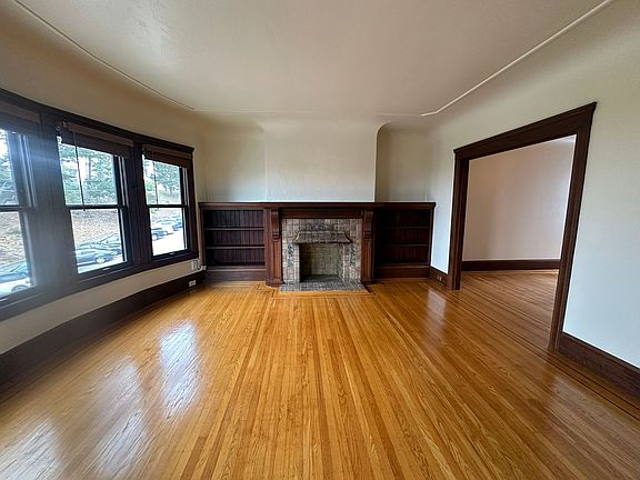 3rd image of 2378-2380 22nd Ave