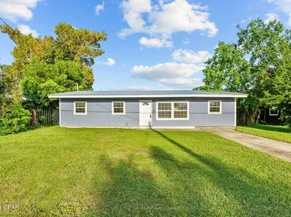 900 Huntington Dr, Panama City, FL 32401
